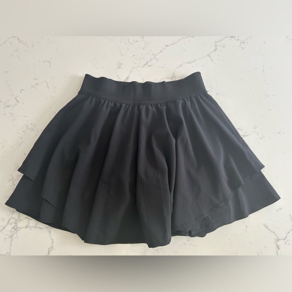 lululemon athletica black skirt size 4
